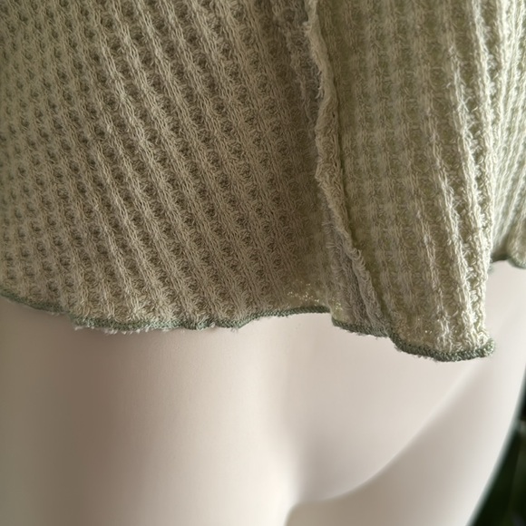 NWT! Charlotte Avery Waffle Knit Long Sleeve in Light Green - Picture 3 of 5